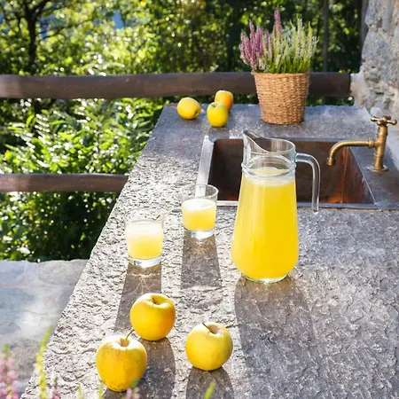 Iadi - Villaggio Dei Crodini